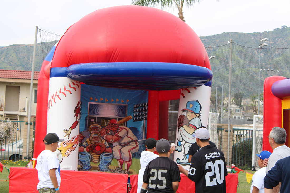 Fast Pitch Baseball Inflatable