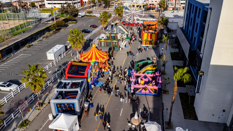 Bounce Houses for School Fun Fairs and Carnivals Los Angeles