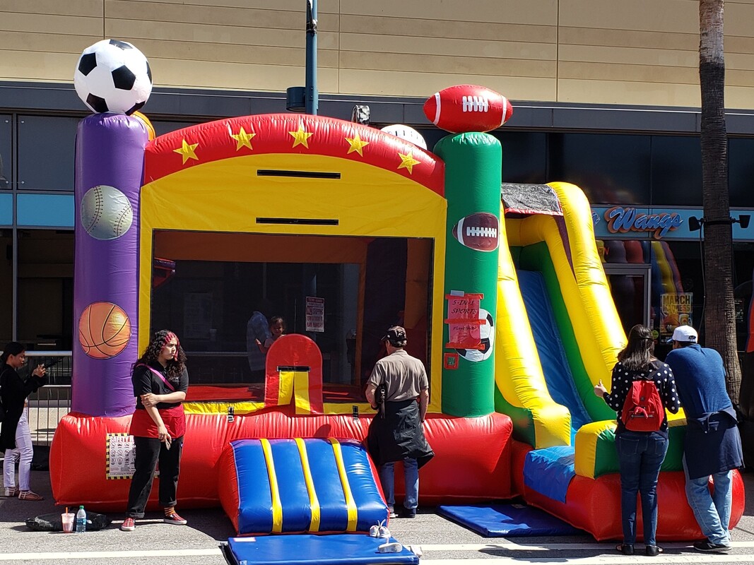 Sports Bouncer and Slide Rental North Hollywood